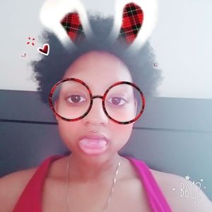 Meet your Posher, Monae